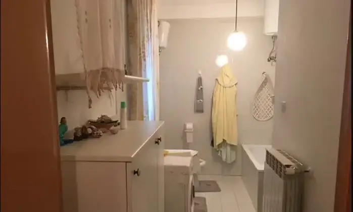 Rexer-Latronico-Appartamento-Via-PretiLatronico-PZ-Bagno