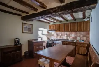 Rexer-Scarperia-e-San-Piero-Vendesi-casale-in-Via-di-cavallico-a-Scarperia-e-San-Piero-Cucina