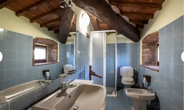 Rexer-Scarperia-e-San-Piero-Vendesi-casale-in-Via-di-cavallico-a-Scarperia-e-San-Piero-Bagno