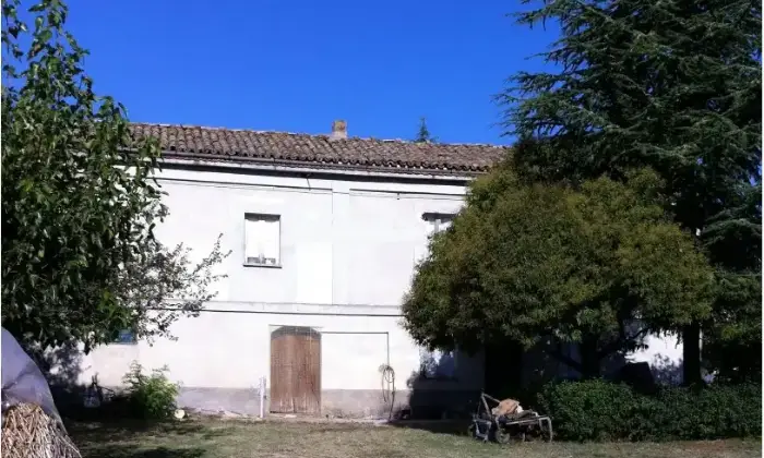 Rexer-Scerni-Casalecascina-in-vendita-in-contrada-Ragna-a-Scerni-Giardino