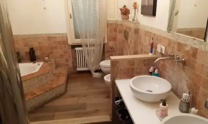 Rexer-San-Giuliano-Terme-Casa-indipendente-in-vendita-a-San-Giuliano-Terme-PI-Bagno