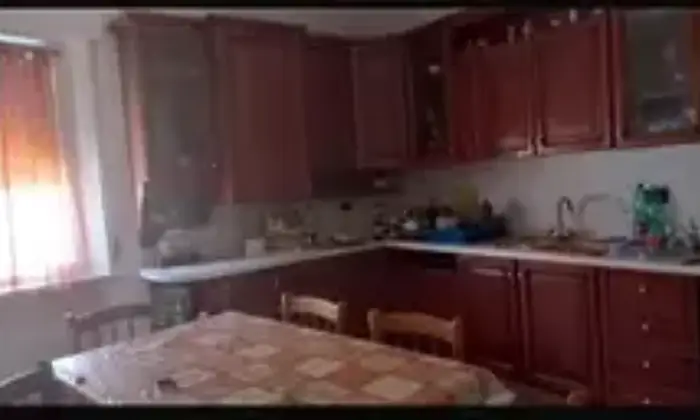 Rexer-Apiro-Casa-completamente-ristrutturata-Cucina