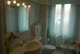Rexer-Albenga-Trilocale-in-vendita-in-via-Piave-ad-Albenga-Bagno