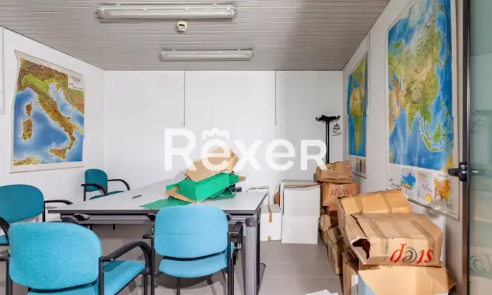 Rexer-MILANO-Immobile-commerciale-ex-Agenzia-bancaria-su-due-livelli-mq-Salone