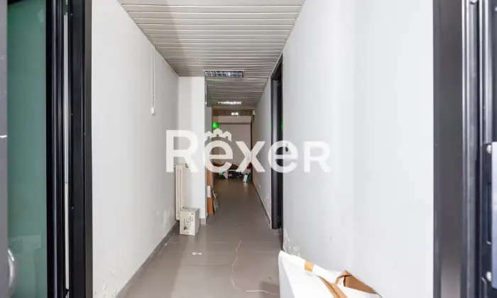 Rexer-MILANO-Immobile-commerciale-ex-Agenzia-bancaria-su-due-livelli-mq-Altro