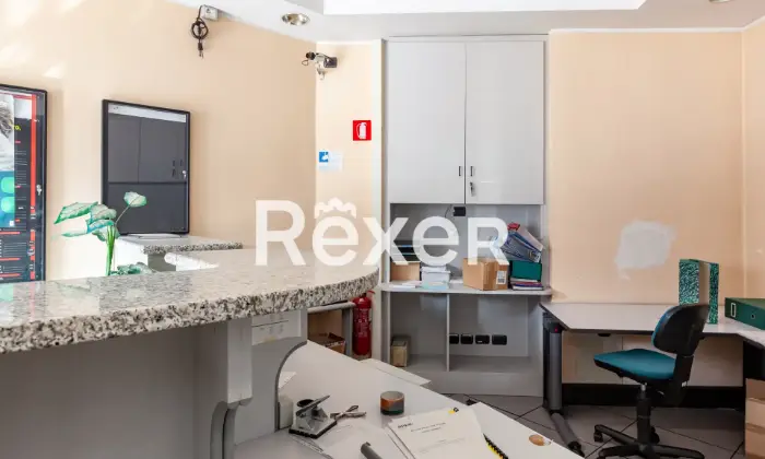 Rexer-MILANO-Immobile-commerciale-ex-Agenzia-bancaria-su-due-livelli-mq-Altro