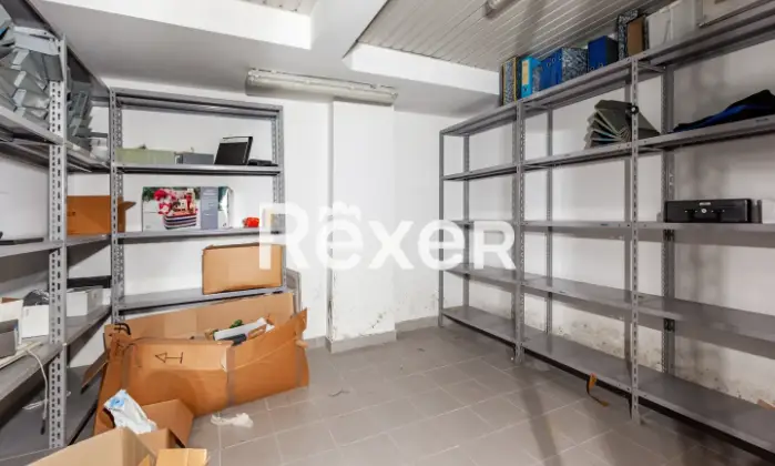 Rexer-MILANO-Immobile-commerciale-ex-Agenzia-bancaria-su-due-livelli-mq-Altro