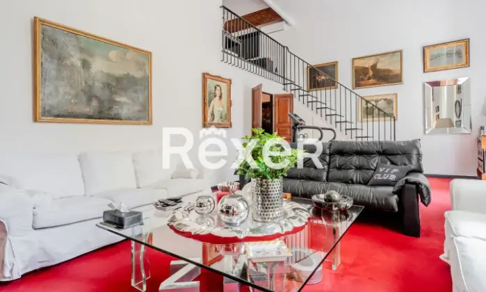 Rexer-GENOVA-Splendido-appartamento-ristrutturato-allinterno-di-Palazzo-Fornari-in-via-Luccoli-Salone