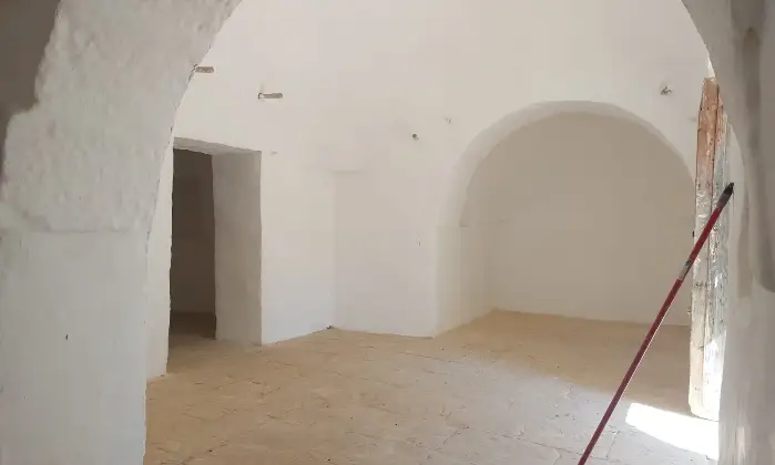 Rexer-Latiano-Trullo-contrada-Coltura-Latiano-con-terreno-Altro