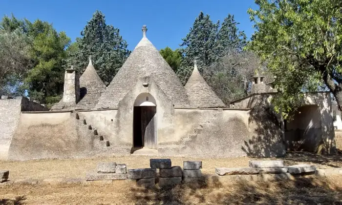 Rexer-Latiano-Trullo-contrada-Coltura-Latiano-con-terreno-Altro