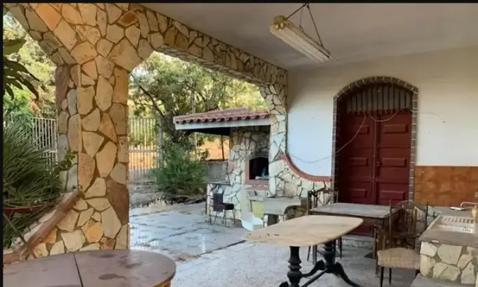Rexer-Misilmeri-Fabbricato-con-terreno-in-vendita-in-Contrada-Favarotta-a-Misilmeri-Altro