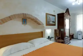 Rexer-Bosa-Villa-a-schiera-via-Montenegro-Centro-Bosa-Altro