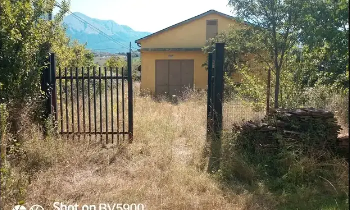 Rexer-Isola-del-Gran-Sasso-dItalia-Cat-C-Casale-in-vendita-pi-terreno-Terrazzo