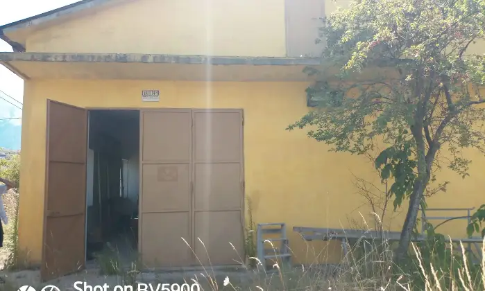 Rexer-Isola-del-Gran-Sasso-dItalia-Cat-C-Casale-in-vendita-pi-terreno-Altro