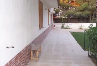 Rexer-Vittoria-Villa-con-grande-appartamento-climatizzato-Terrazzo
