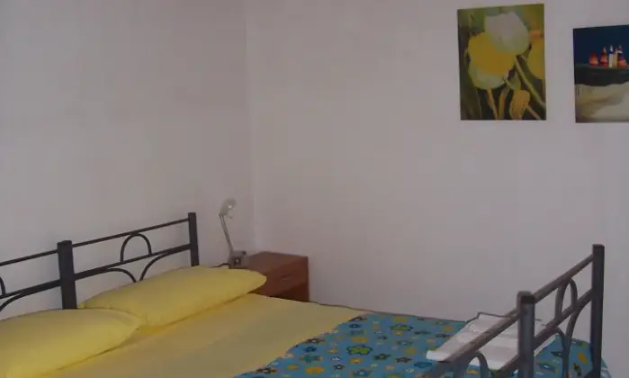 Rexer-Vittoria-Villa-con-grande-appartamento-climatizzato-CameraDaLetto