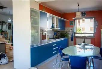 Rexer-Sora-Villa-a-schiera-in-vendita-in-via-San-Giuliano-Sura-a-Sora-Cucina
