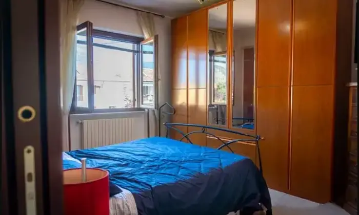 Rexer-Sora-Villa-a-schiera-in-vendita-in-via-San-Giuliano-Sura-a-Sora-CameraDaLetto