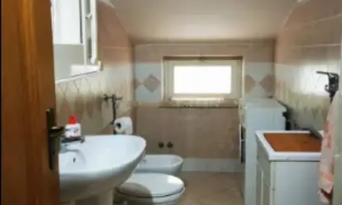 Rexer-Sapri-Trilocale-via-San-Francesco-dAssisi-Centro-Sapri-Bagno