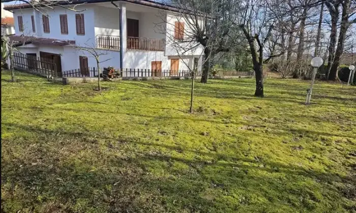 Rexer-Patrica-Villa-in-vendita-in-via-Cardigna-a-Patrica-Giardino