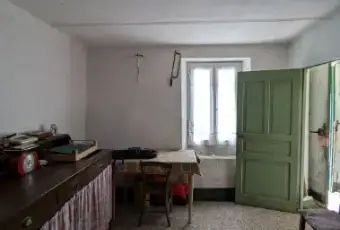 Rexer-Ottone-Casa-di-paese-in-vendita-in-via-A-Malaspina-Ottone-Altro