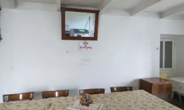 Rexer-Ottone-Casa-di-paese-in-vendita-in-via-A-Malaspina-Ottone-Altro