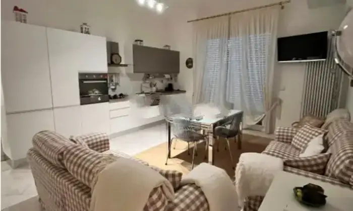 Rexer-Sanremo-Vendesi-appartamento-in-salita-Grand-AlbergoCorso-degli-InglesiSanremo-CameraDaLetto