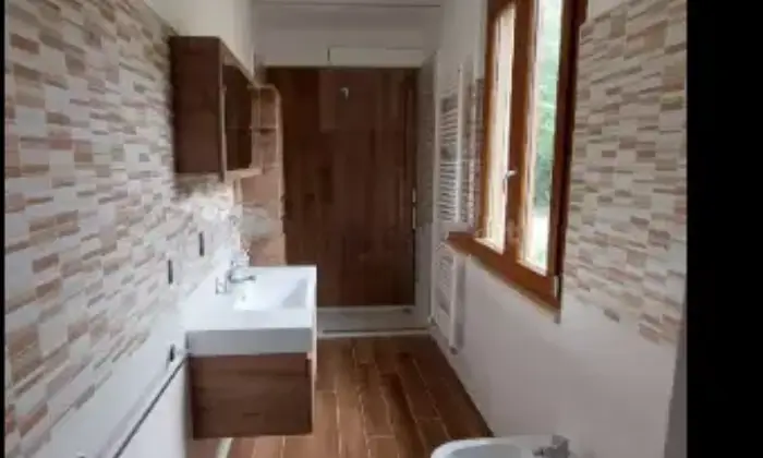 Rexer-Montefiore-dellAso-Villa-Casa-indipendente-in-Contrada-Aso-Montefiore-dellAso-Bagno