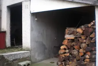 Rexer-Gesualdo-Vendesi-villa-in-campagna-a-Gesualdo-AV-Garage