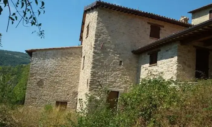 Rexer-Foligno-Casalecascina-in-vendita-in-Cupacci-Foligno-PG-Giardino