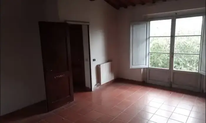 Rexer-Colle-di-Val-dElsa-Vendesi-Porzione-di-casale-a-Colle-di-Val-dElsa-SI-Altro