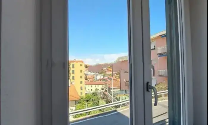 Rexer-La-Spezia-Trilocale-via-della-Scresa-Altro