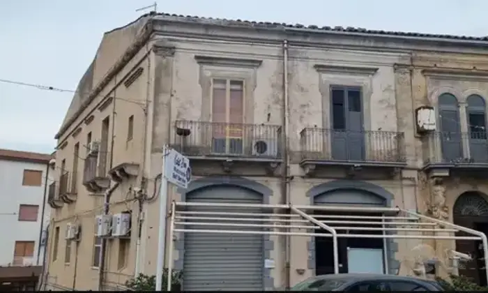 Rexer-Caltagirone-Appartamenti-mansarda-abitabile-Caltagirone-CT-Terrazzo