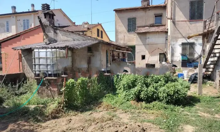 Rexer-Empoli-Vendesi-Terratetto-unifamiliare-via-Senese-Romana-Empoli-Giardino