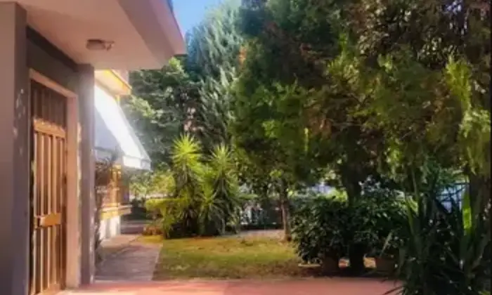 Rexer-Jesi-Appartamento-zona-residenziale-a-Jesi-AN-Giardino
