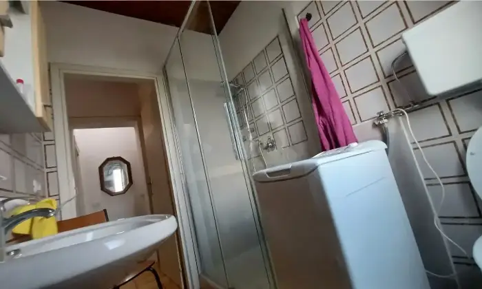 Rexer-Sarsina-Appartamento-in-vendita-in-via-Tommaso-Vallauri-a-Sarsina-Bagno