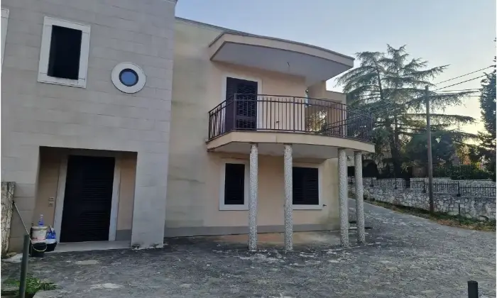 Rexer-Fasano-Villa-in-viale-delle-Querce-a-Selva-di-Fasano-Fasano-Terrazzo