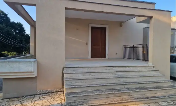 Rexer-Fasano-Villa-in-viale-delle-Querce-a-Selva-di-Fasano-Fasano-Altro
