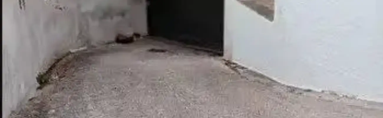 Rexer-Fasano-Locale-commerciale-in-vendita-in-Localit-Scanzossa-a-Fasano-Garage
