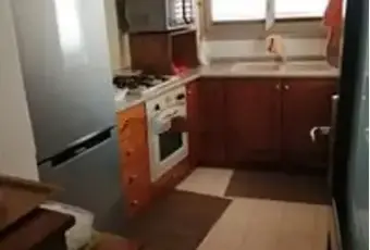 Rexer-Ossi-Casa-di-paese-in-vendita-in-via-Santa-VittoriaOssi-Cucina