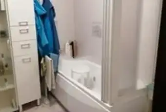 Rexer-Ossi-Casa-di-paese-in-vendita-in-via-Santa-VittoriaOssi-Bagno