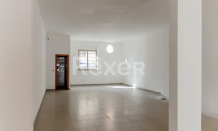 Rexer-Avellino-Locale-Commerciale-In-Vendita-Altro