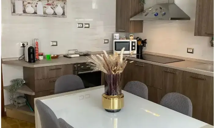 Rexer-Alessandria-Appartamento-in-vendita-in-via-Marengo-ad-Alessandria-Cucina