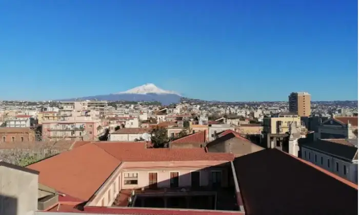 Rexer-Catania-Attico-in-vendita-in-via-Santa-Maddalena-Centro-Storico-Catania-Terrazzo