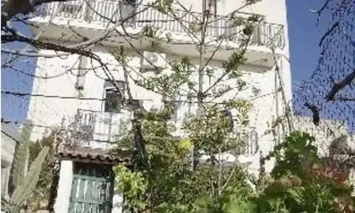 Rexer-Castel-di-Iudica-Vendesi-appartamento-in-Via-Scilletta-a-Castel-di-Iudica-ALTRO