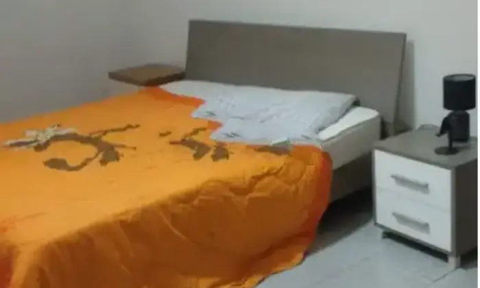 Rexer-Adrano-Vendesi-appartamento-in-Via-Peperelli-Adrano-CameraDaLetto