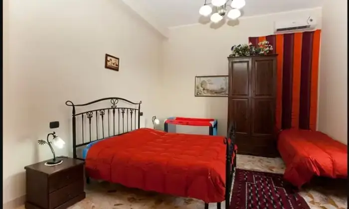 Rexer-Riposto-Palazzo-Nobiliare-in-vendita-in-Strada-a-Riposto-CameraDaLetto