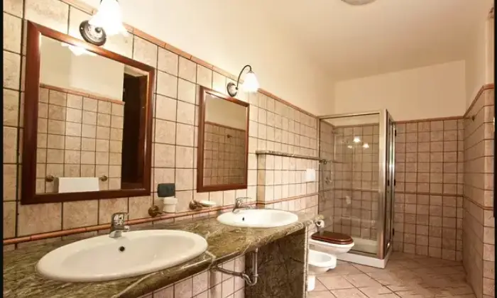 Rexer-Riposto-Palazzo-Nobiliare-in-vendita-in-Strada-a-Riposto-Bagno