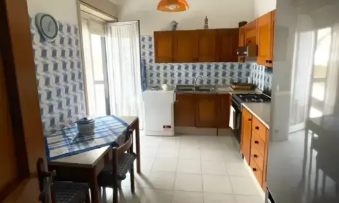 Rexer-Patern-Trilocale-in-vendita-in-via-Silvio-Pellico-Patern-Cucina