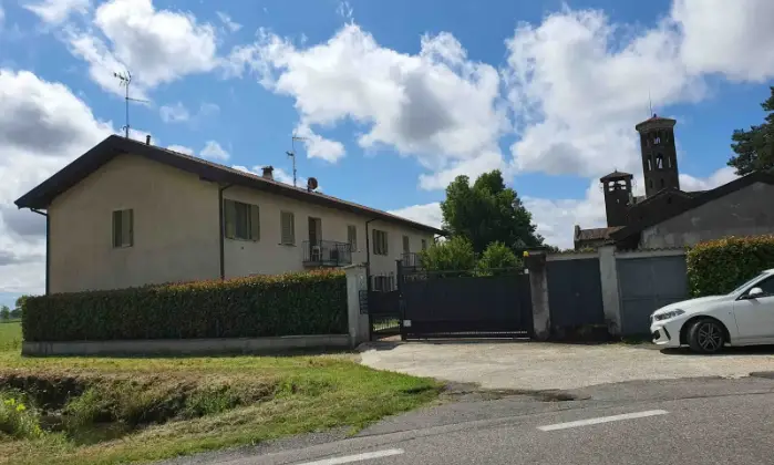 Rexer-Abbadia-Cerreto-Due-villette-a-schiera-vendibili-separatamente-Altro